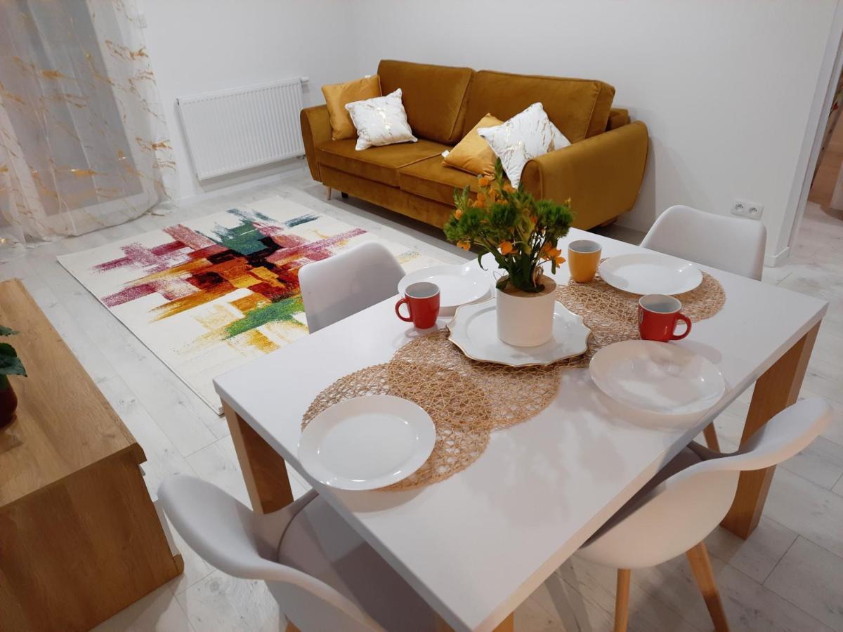 Apartament Amber Comfort Z Prywatnym Miejscem Parkingowym Колобжег Экстерьер фото