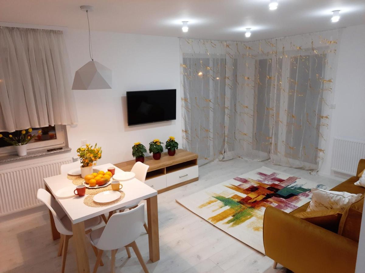 Apartament Amber Comfort Z Prywatnym Miejscem Parkingowym Колобжег Экстерьер фото