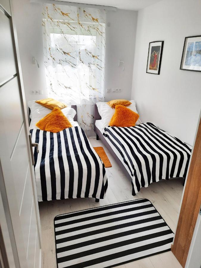 Apartament Amber Comfort Z Prywatnym Miejscem Parkingowym Колобжег Экстерьер фото