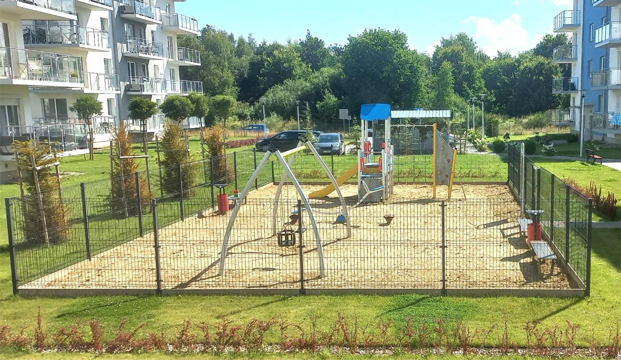 Apartament Amber Comfort Z Prywatnym Miejscem Parkingowym Колобжег Экстерьер фото